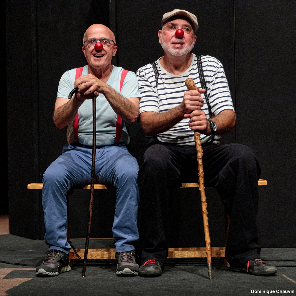 2019-06-25-205612-usine-clowns.jpg